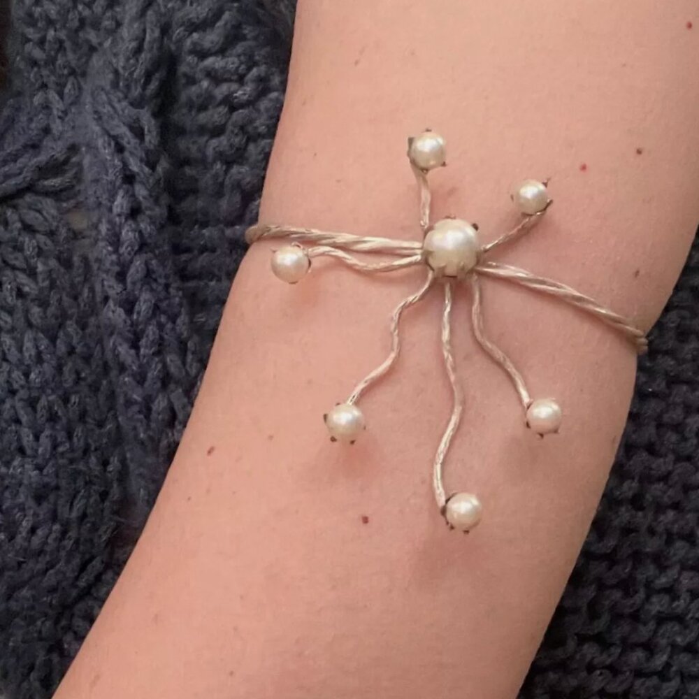 The coolest little bracelet/armband, handmade in Athens!